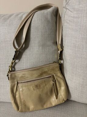 Coach Poppy Beige Leather Crossbody